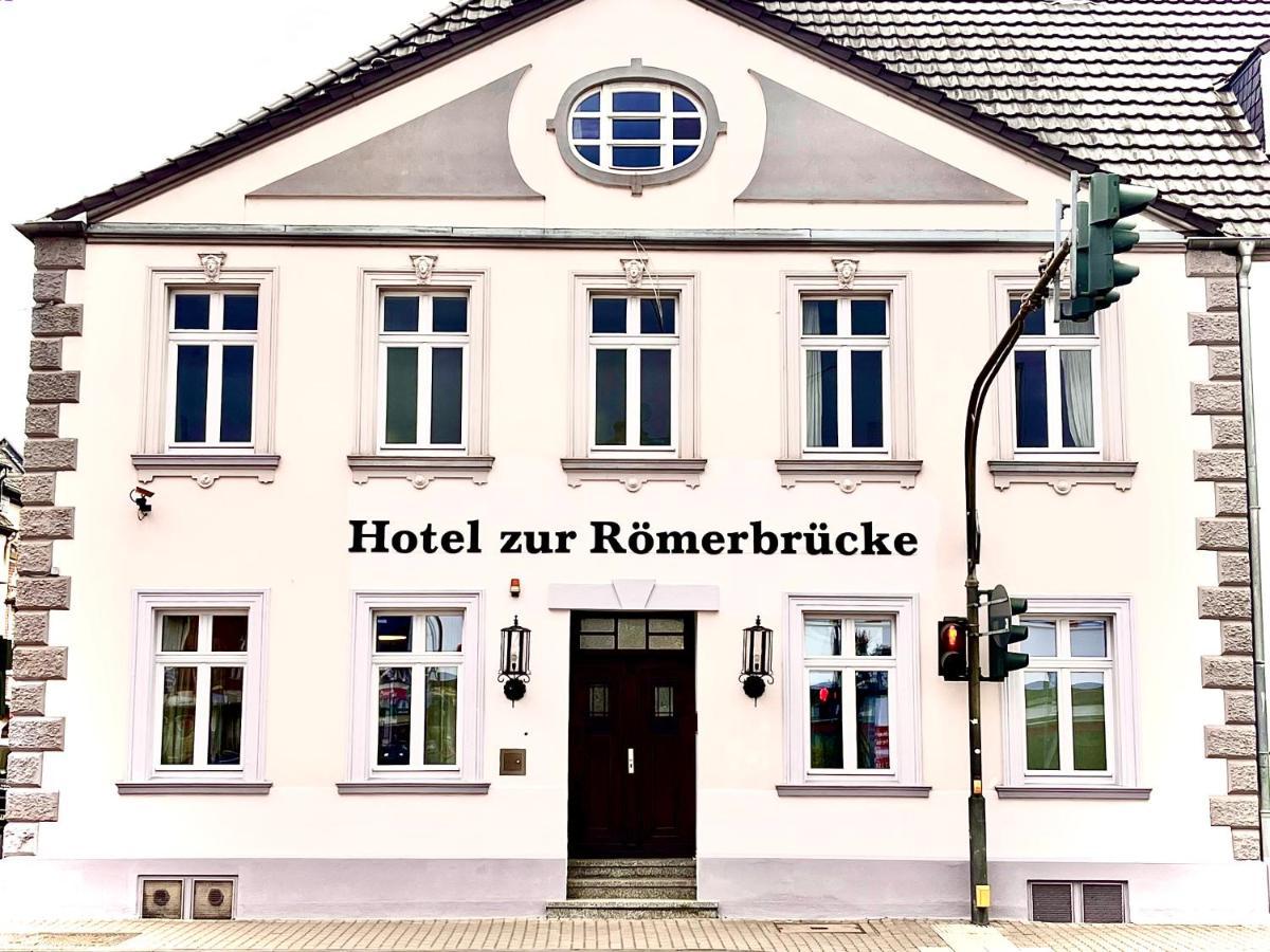 Hotel Zur Roemerbruecke Neuwied Exterior photo